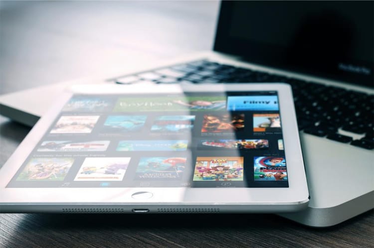 Are broadband and wifi the same?